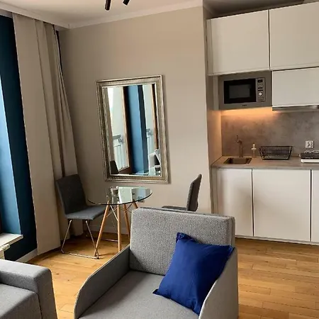 Luxusowe Studio Szafarnia 7
